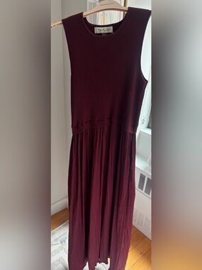 Taylor Sleeveless Maxi Dress in Burgundy